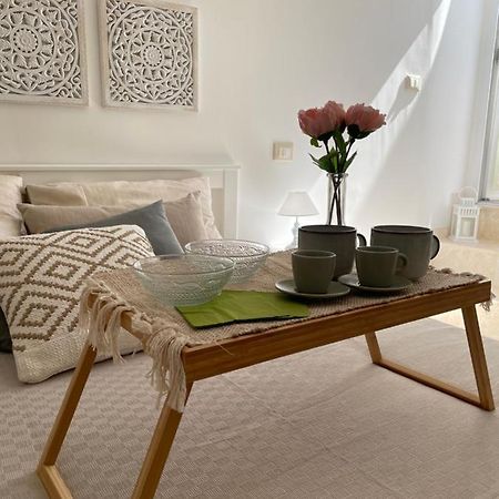 Tetti Bianchi - Deva'S Suite Home Остуни Экстерьер фото