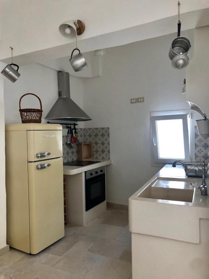 Tetti Bianchi - Deva'S Suite Home Остуни Экстерьер фото